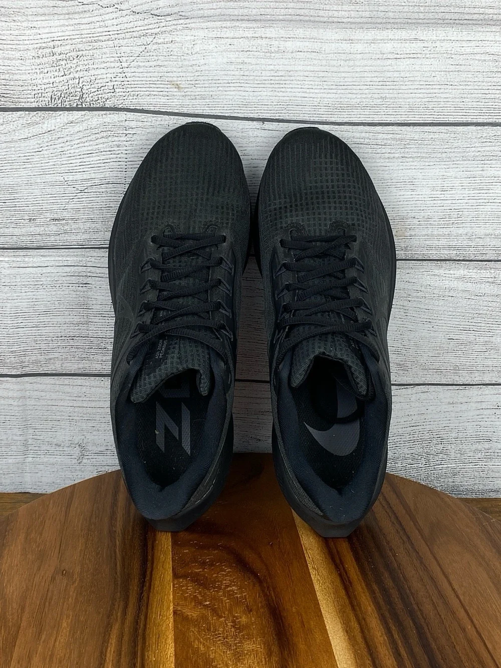 Nike Air Zoom Pegasus 39 Black Anthracite Running Shoe DH4071-00 Men’s Size 10.5